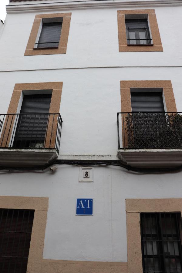 Apartamentos Las Buganvillas Caceres Luaran gambar
