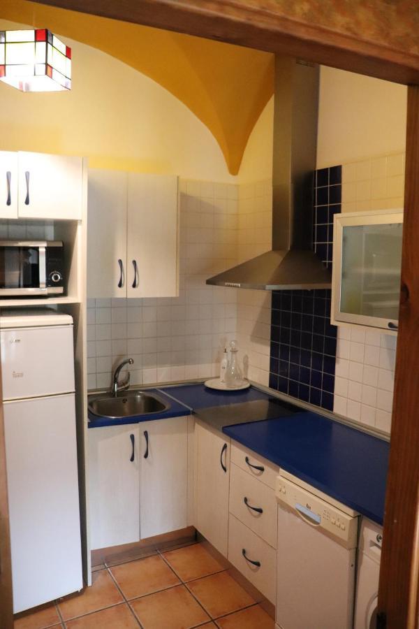 Apartamentos Las Buganvillas Caceres Luaran gambar